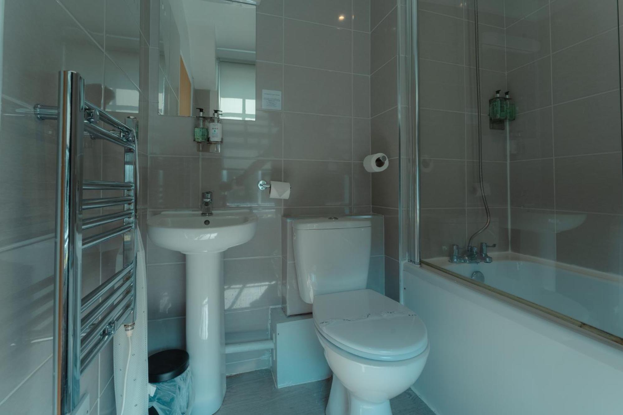 West Port Hotel Linlithgow Extérieur photo