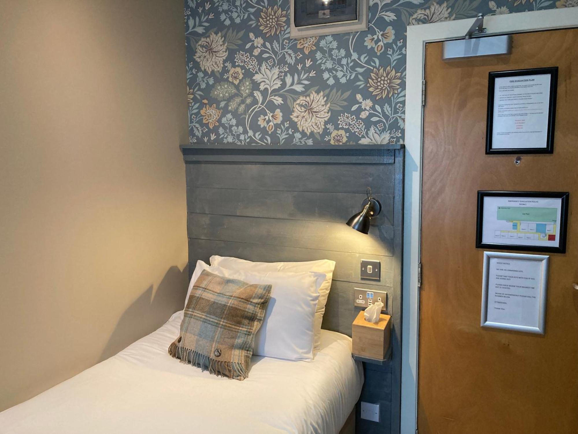 West Port Hotel Linlithgow Extérieur photo