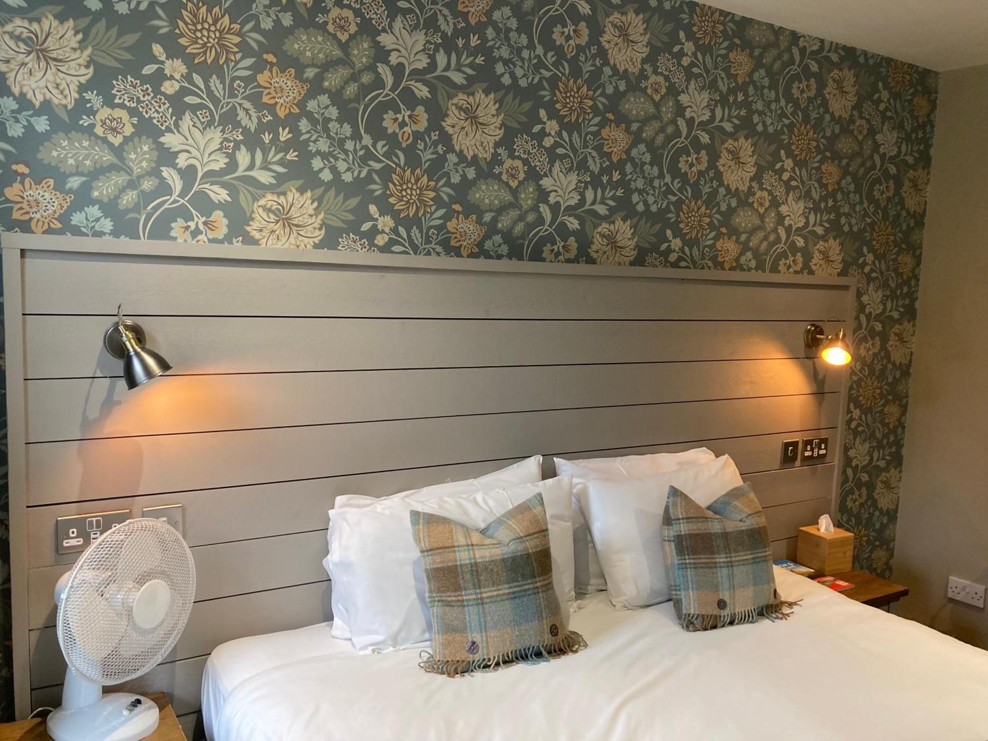 West Port Hotel Linlithgow Extérieur photo
