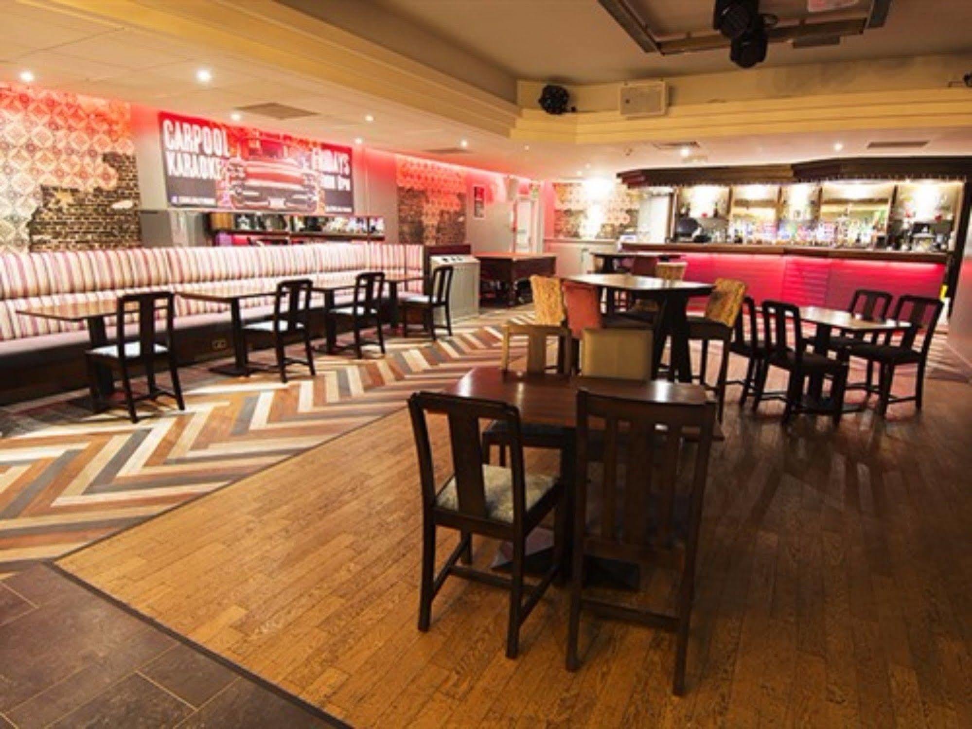 West Port Hotel Linlithgow Extérieur photo